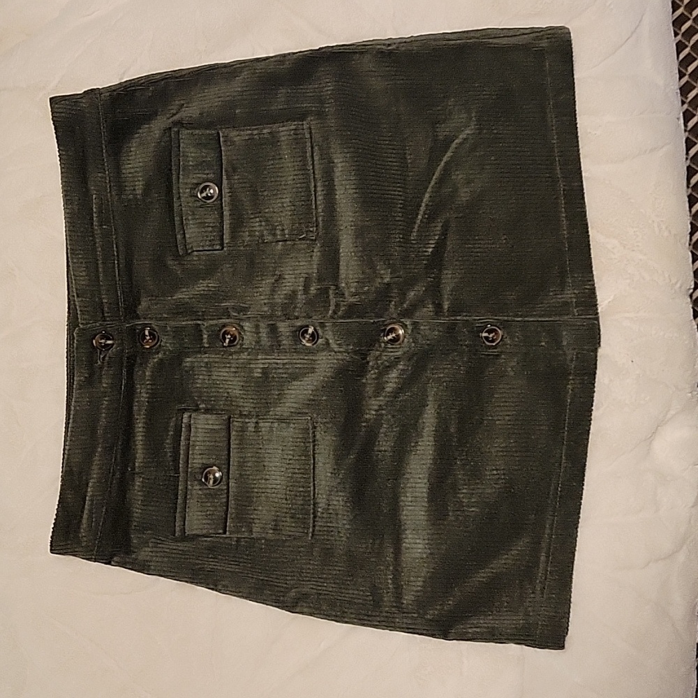 Umgee USA Corduroy Button-Down Skirt Size Medium